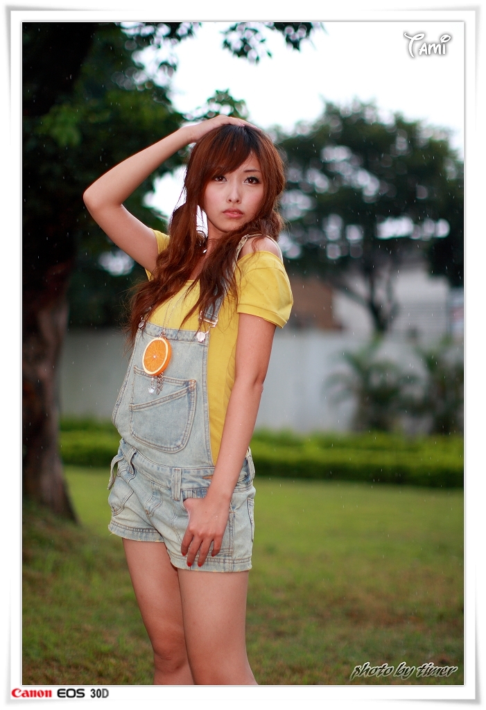 台湾清纯美女-Tami-兒童育樂中心外拍